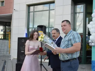 Праздничный вечер в честь выпускников