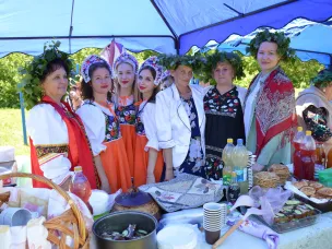 Веселые гуляния на Троицу в Смирнове