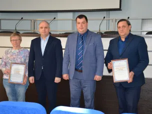 Благодарили за созидательный труд