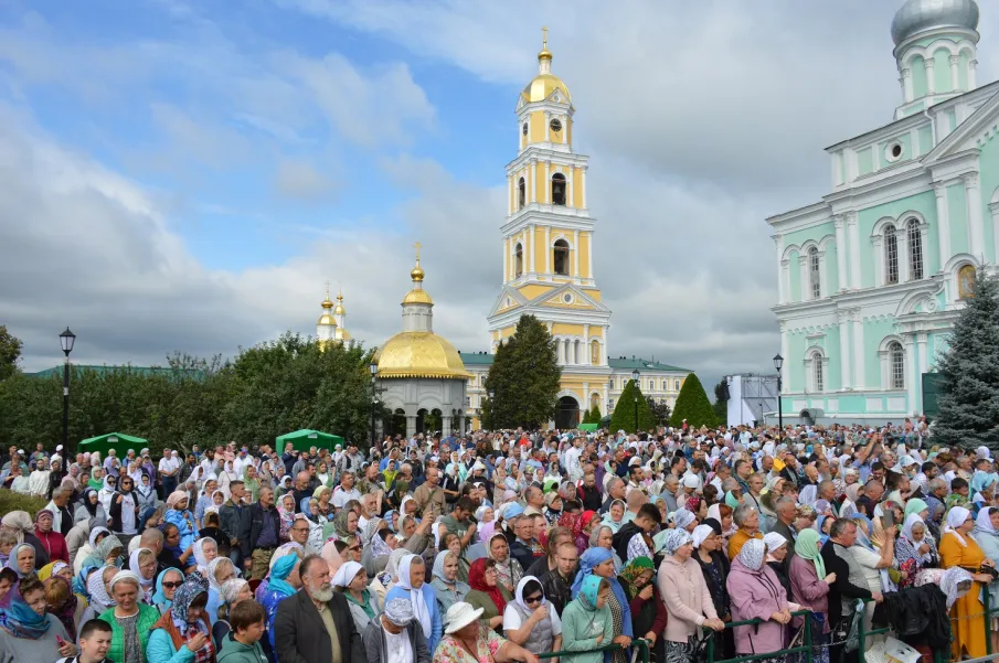 В Серафимо-Дивеевском монастыре состоятся торжества, посвященные 122-й годовщине со дня обретения мощей преподобного Серафима Саровского